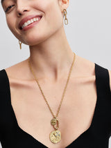Charm Medallion Leone "Vita Veritas Virtus"