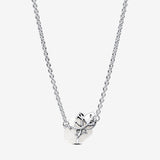 Collana Rosa Bianca