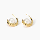 Orecchini semicerchio dorato con perle conchiglia Style 09