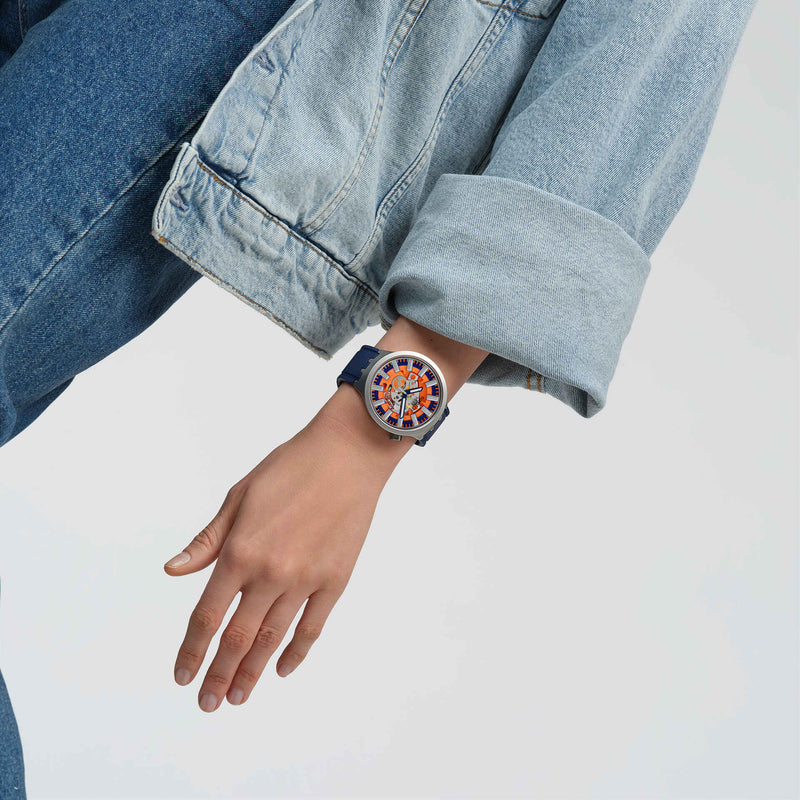 Orologio Orange in the works