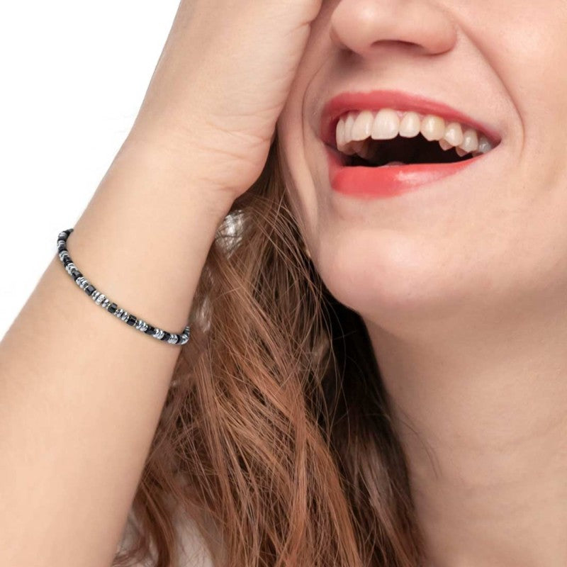 Bracciale con rondelle in pietra ed elementi in ematite - Gioielleria Fondente