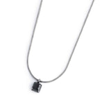 Collana con zircone nero quadrato