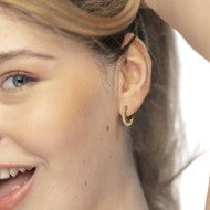 Orecchino a cerchio 1.6cm con zirconi