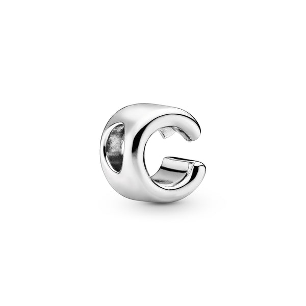 797457 Charm dell’alfabeto Lettera C