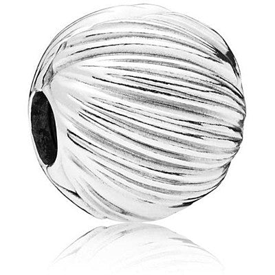 797578 Clip eleganza naturale