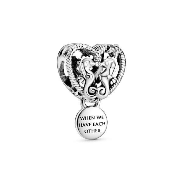 798949c00 Charm openwork Cuore e cavallucci marini