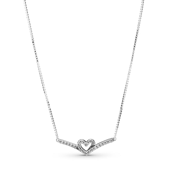 399273c01 Collier chevron con cuore scintillante