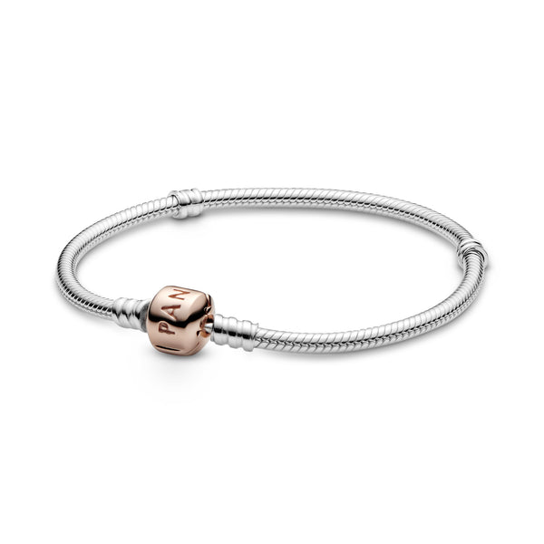 580702 Bracciale Pandora Moments con maglia snake