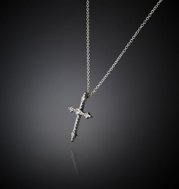 Collana Pendente Gothic Cross - Gioielleria Fondente