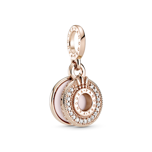 789055c01 Charm pendente scintillante con pavé e O coronata