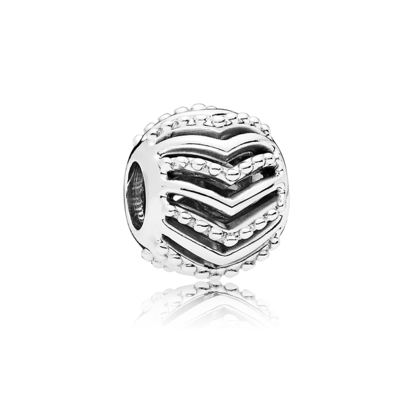 797805 Charm openwork chevron