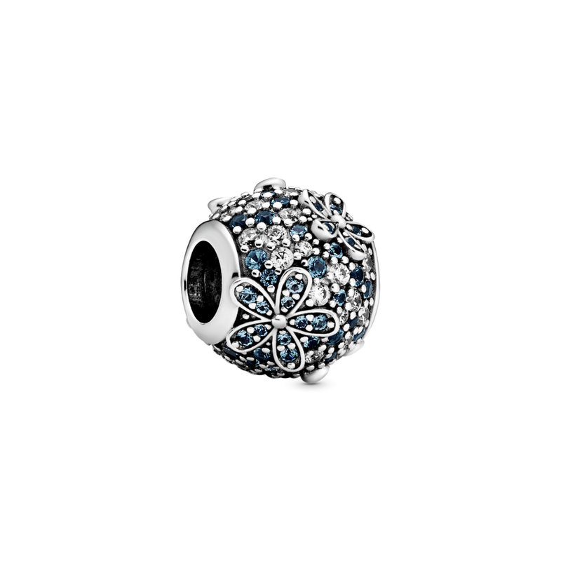 798797c01 Charm Margherita con pavé