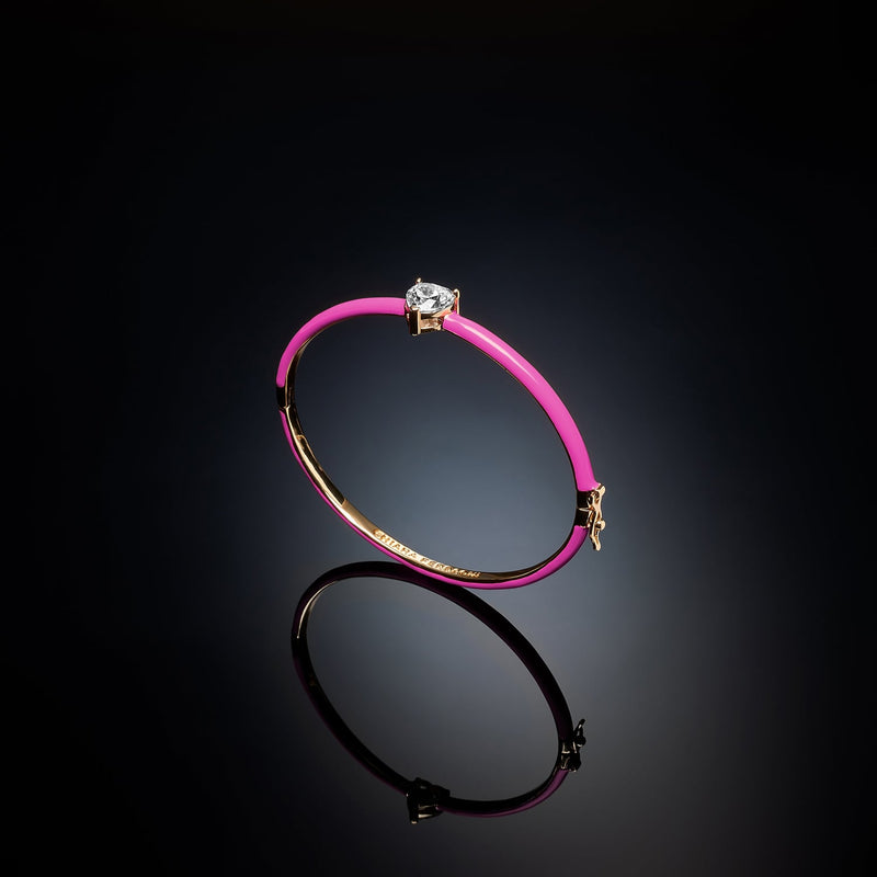 j19avi48 Bracciale Love Parade
