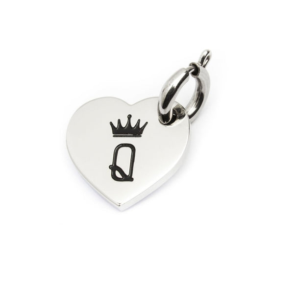 18ch053 Charm in lettera q queen